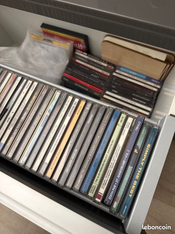 Meuble TV IKEA gris (image 2)
