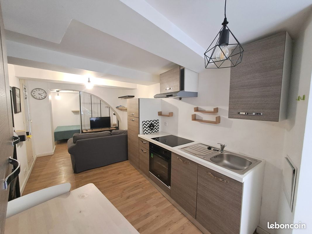 Appartement 1 pièce 26 m² · à La Cadière-d'Azur · 26 m² · 485 €/mois