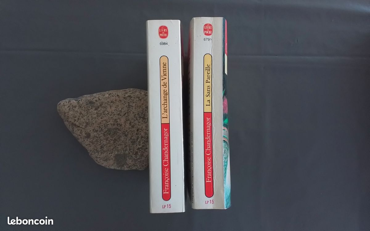 2 livres de poche de Françoise CHANDERNAGOR : La Sans Pareille et l’Archange de Vienne (image 2)