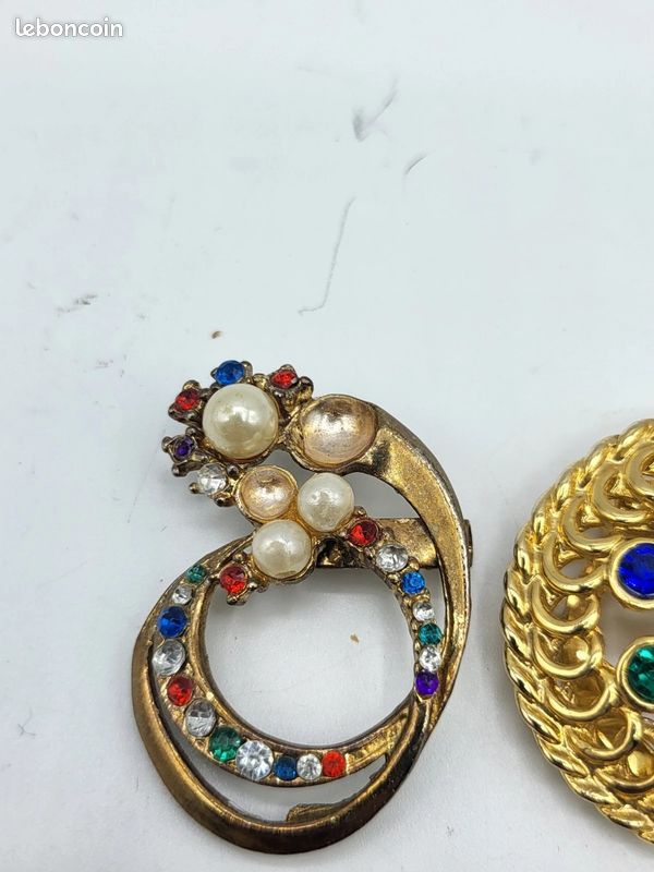 XB – Lot 4 Broches Vintage Fantaisie Strass Perles Dorées À Restaurer (image 4)
