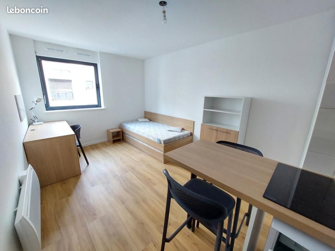 Appartement 1 pièce 18 m² · à Lille · 18 m² · 65 000 €