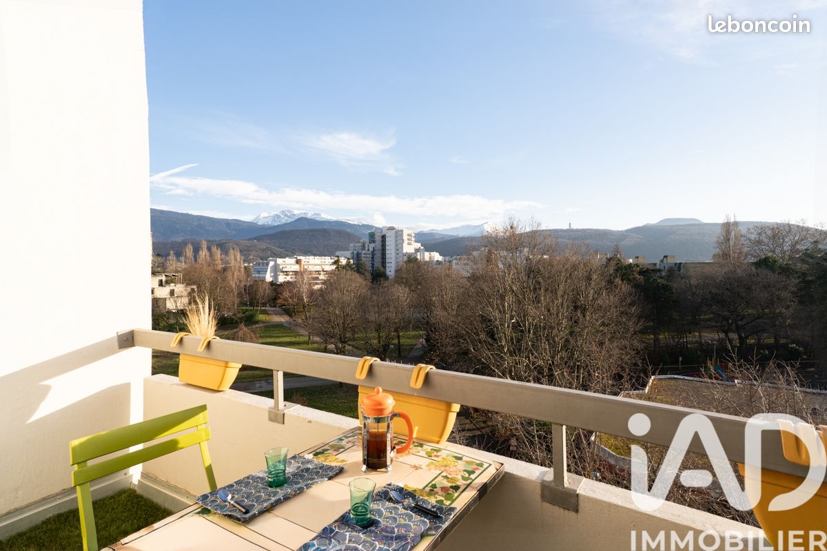 Appartement 5 pièces 98 m² · à Échirolles · 98 m² · 140 000 €