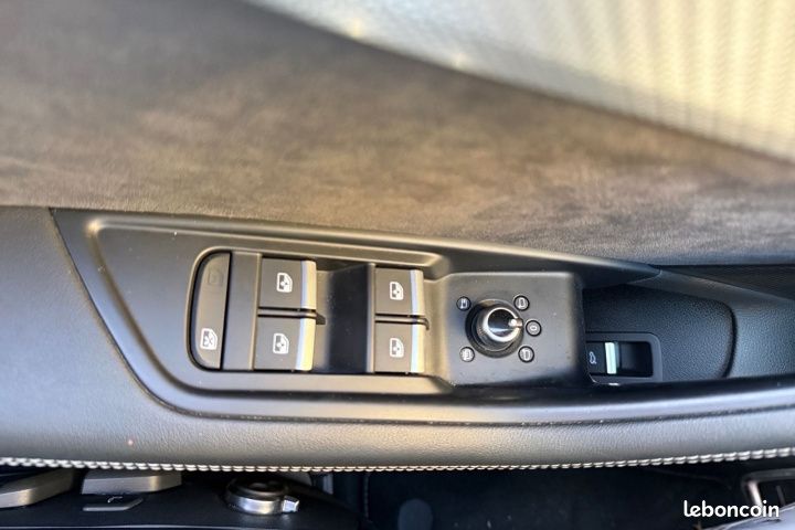 AUDI RS4 AVANT V6 2.9 TFSI 450 ch Tiptronic 8 PACK BLACK (image 15)