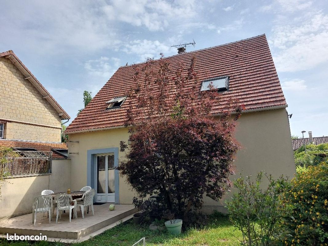 Maison 8 pièces 142 m² · à Cergy · 142 m² · 399 000 €