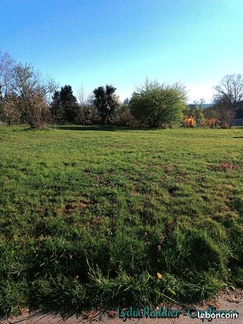 Terrain 934 m² Puy Guillaume