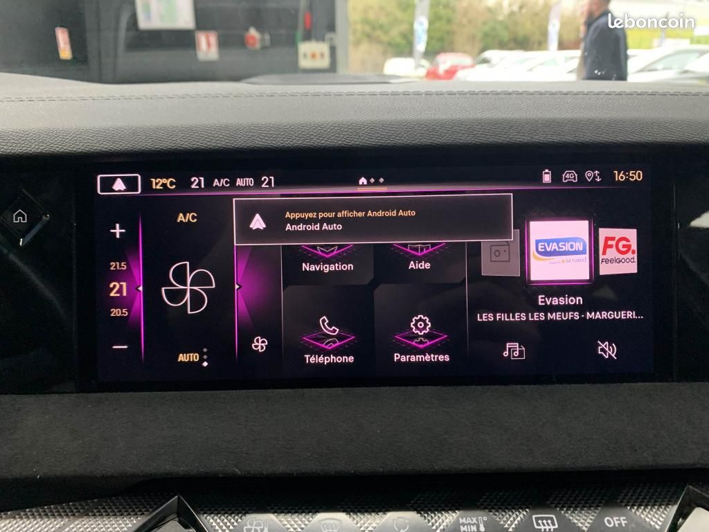 DS DS4 E-Tense - 225 Performance Line + / Caméra de recul/ CarPlay (image 15)