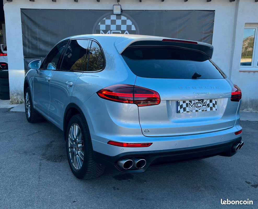 PORSCHE Cayenne S 3.6 420 (image 2)