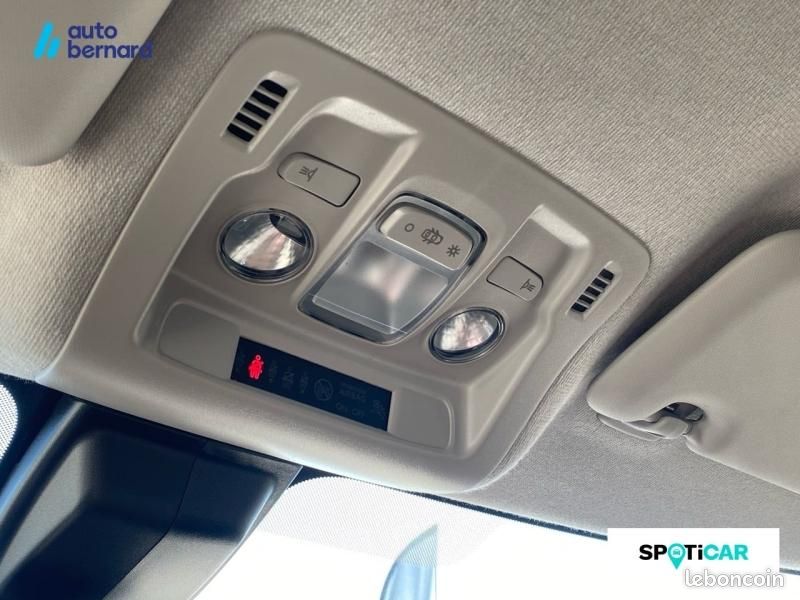 Citroen C3 1.2 PureTech 83ch S&S Shine (image 26)