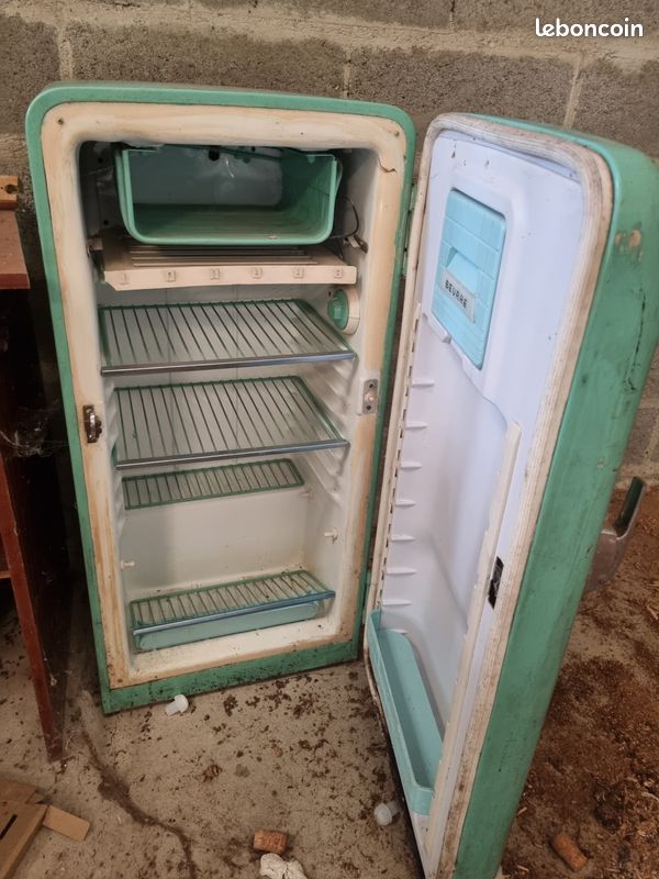 Réfrigérateur vintage (image 1)