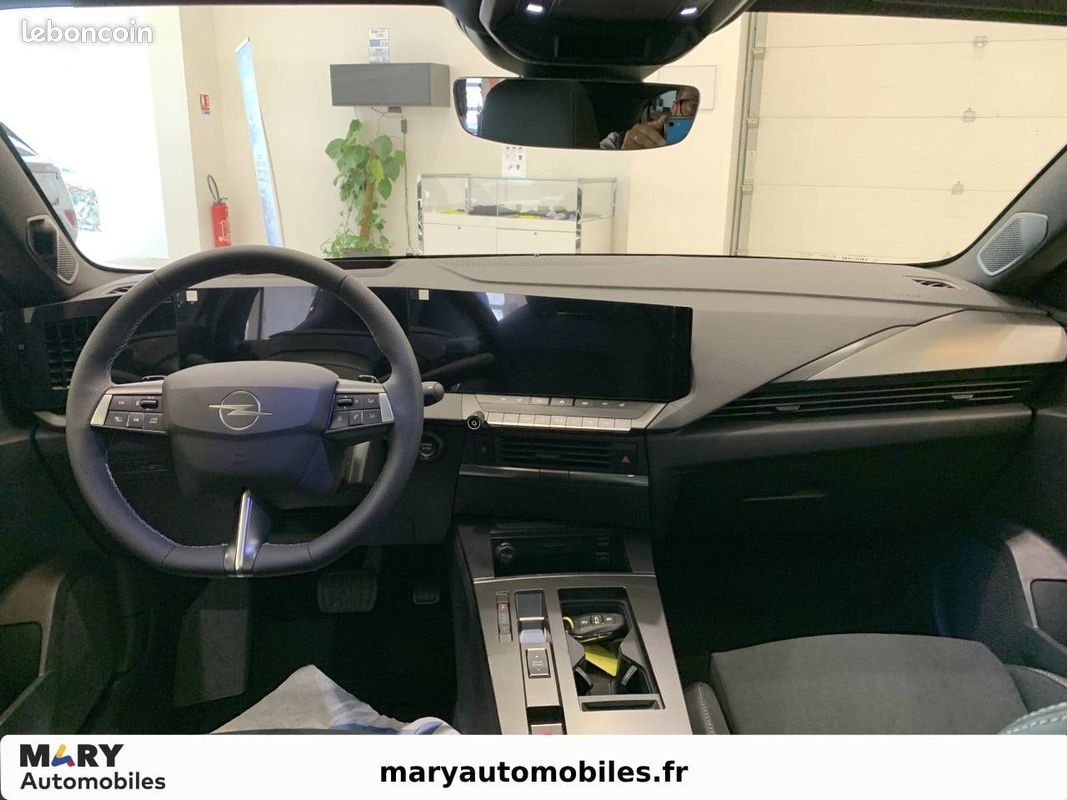 OPEL Astra 1.2 Turbo Hybride 145 ch Automatique Ultimate (image 12)