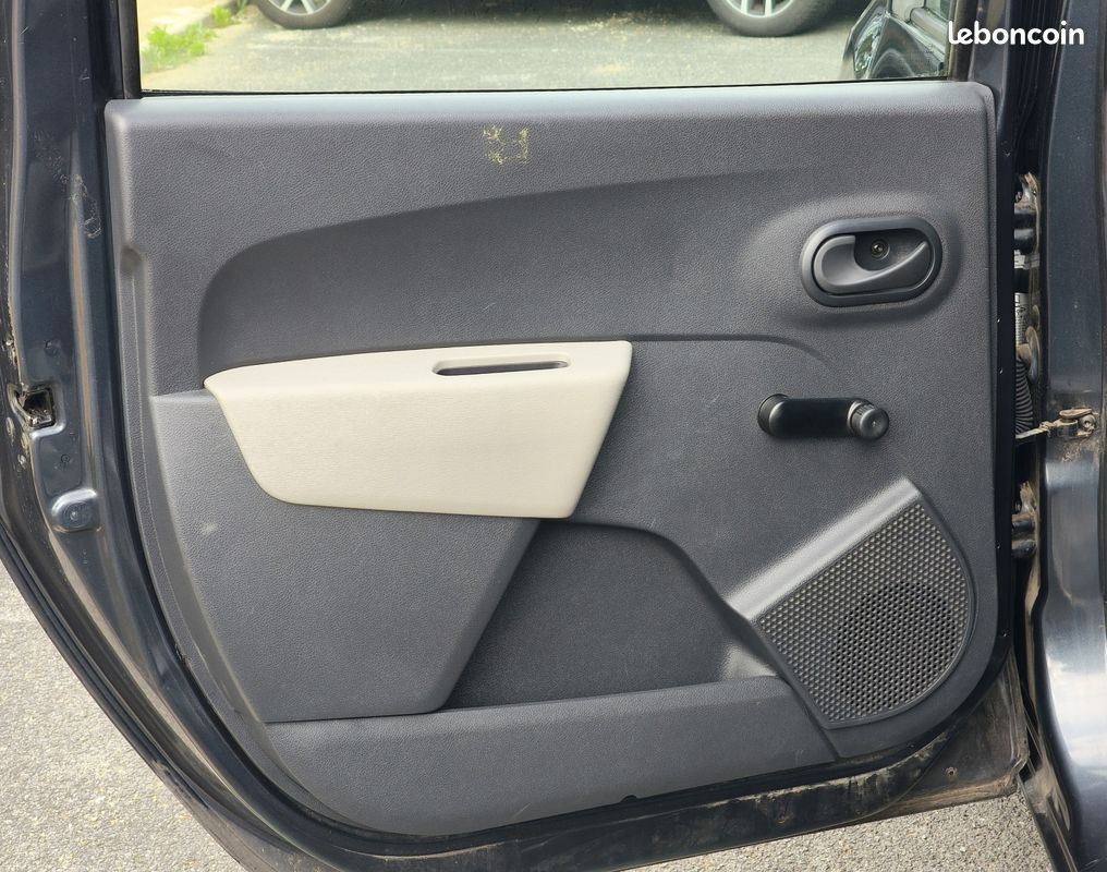 DACIA Lodgy 1.5 dci eco2 90 ch *distribution 2026 OK (image 25)