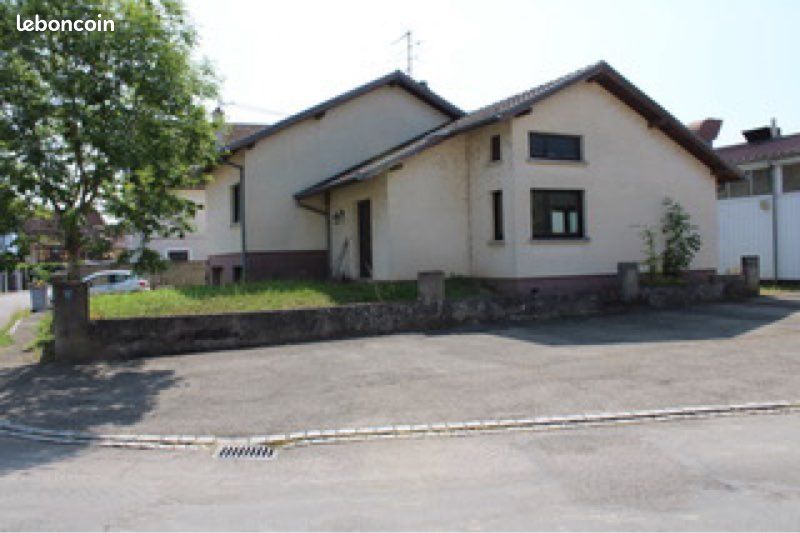 Maison 8 pièces 100 m² · à Reiningue · 100 m² · 170 000 €