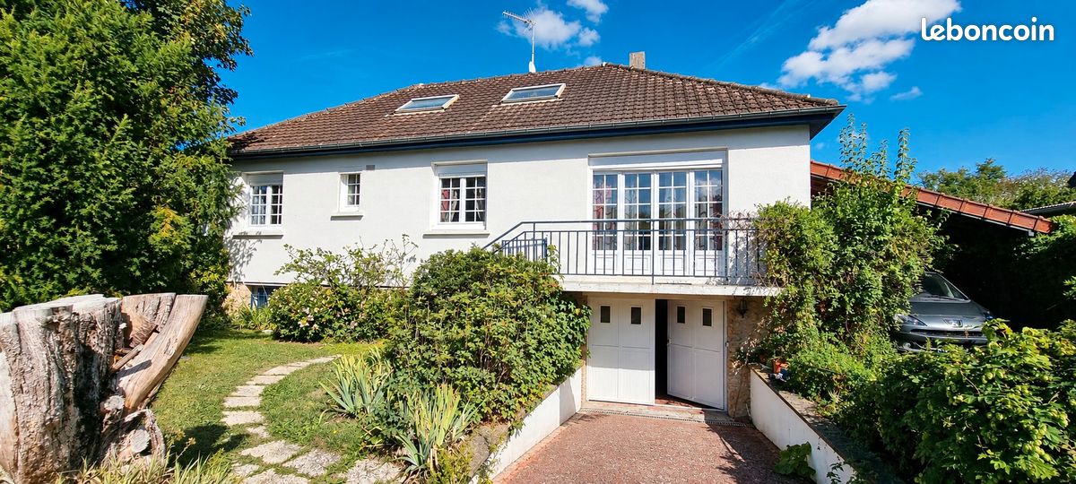 Maison 5 pièces 114 m² · à Montmacq · 114 m² · 173 000 €