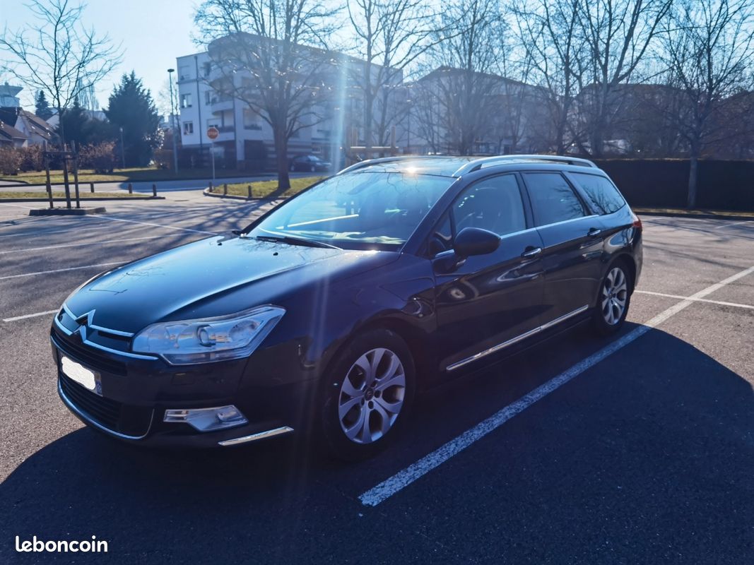 C5 tourer 2.0 HDi 160cv exclusive (image 1)
