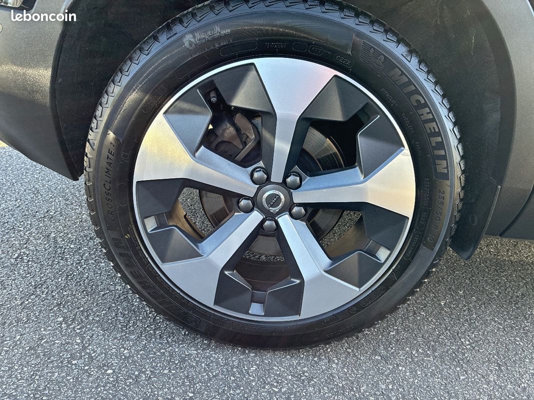 VOLVO XC40 B3 163 ch DCT7 Ultra (image 14)