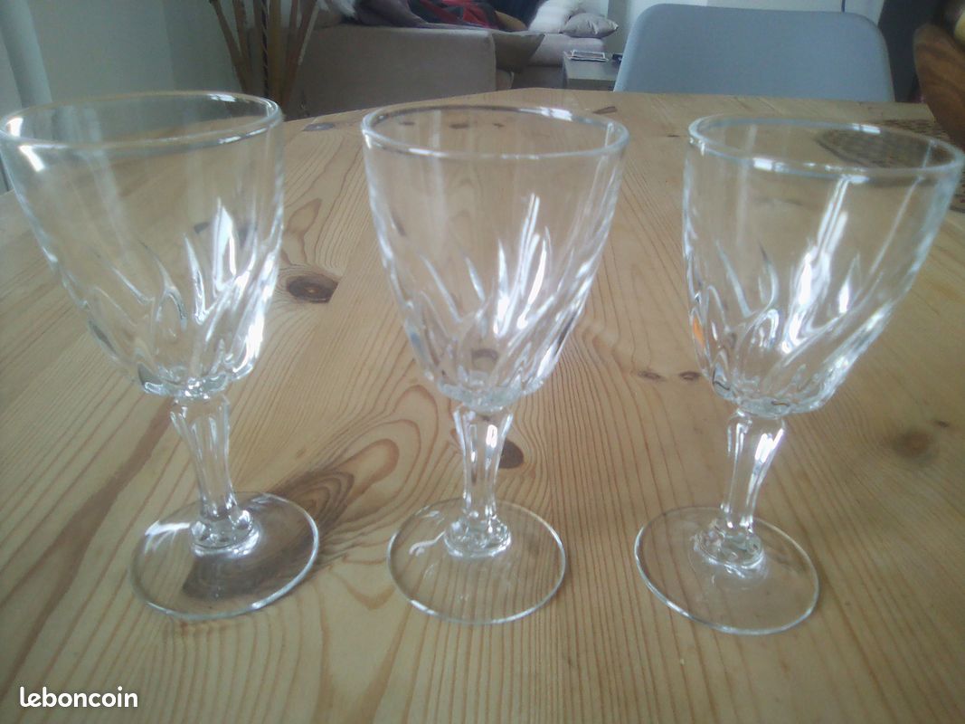 Lot de 9 verres à digestif /Verrines (image 1)