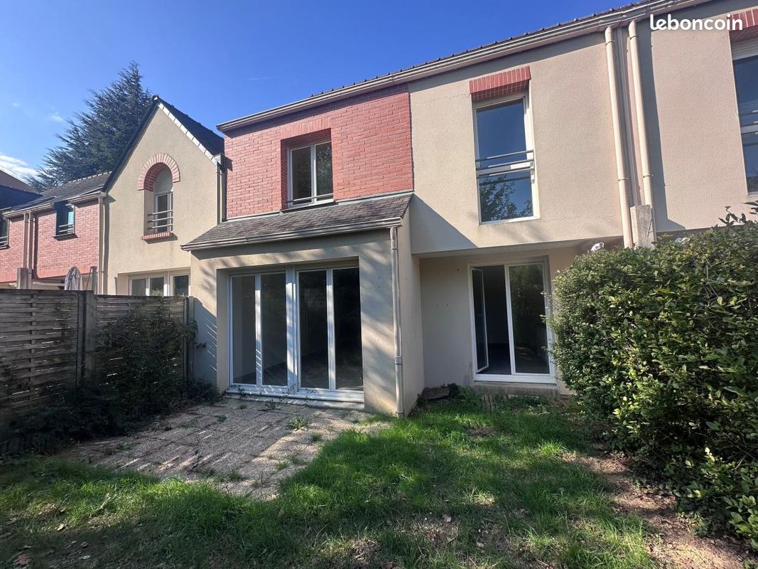 Maison 6 pièces 126 m² · à Rennes · 126 m² · 1 391 €/mois