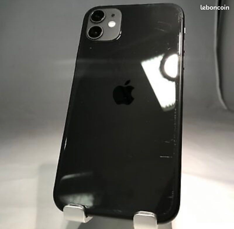 IPhone 11 (image 3)