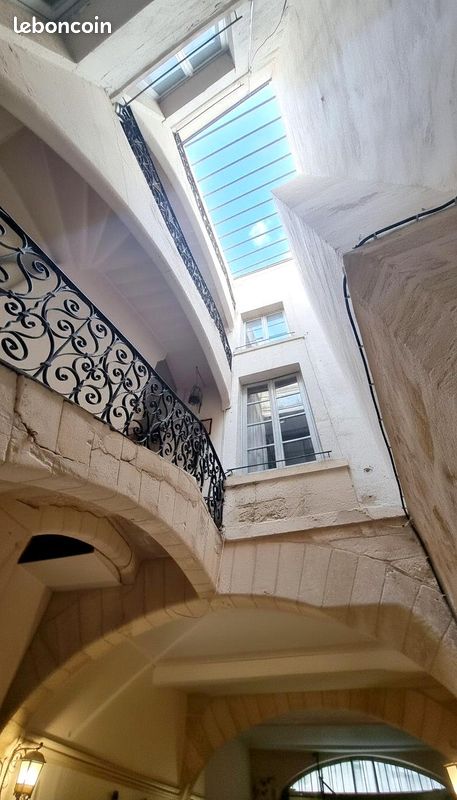 Local commercial 220 m² · à Bordeaux · 220 m² · 1 200 000 €