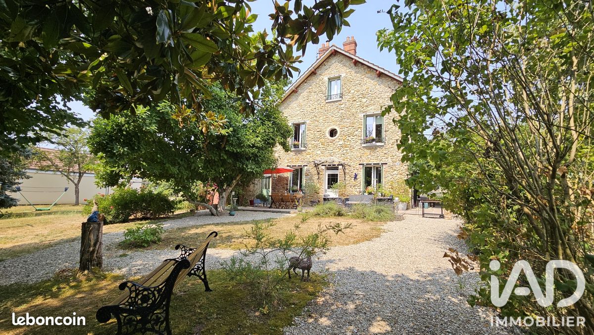 Maison 7 pièces 102 m² · à La Ferté-sous-Jouarre · 102 m² · 291 000 €
