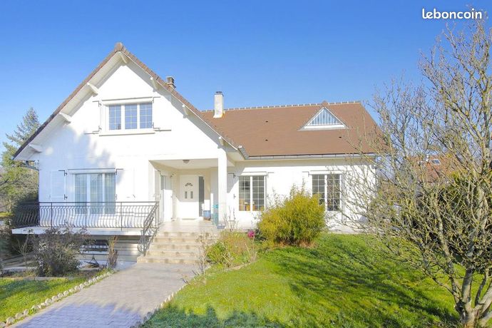 Maison 6 pièces 194 m²