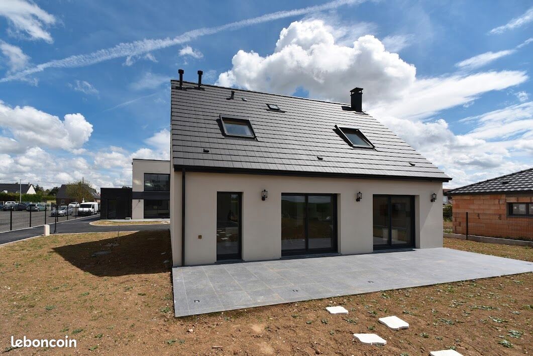 Maison 5 pièces 75 m² · à Chemilly-sur-Yonne · 75 m² · 1 020 €