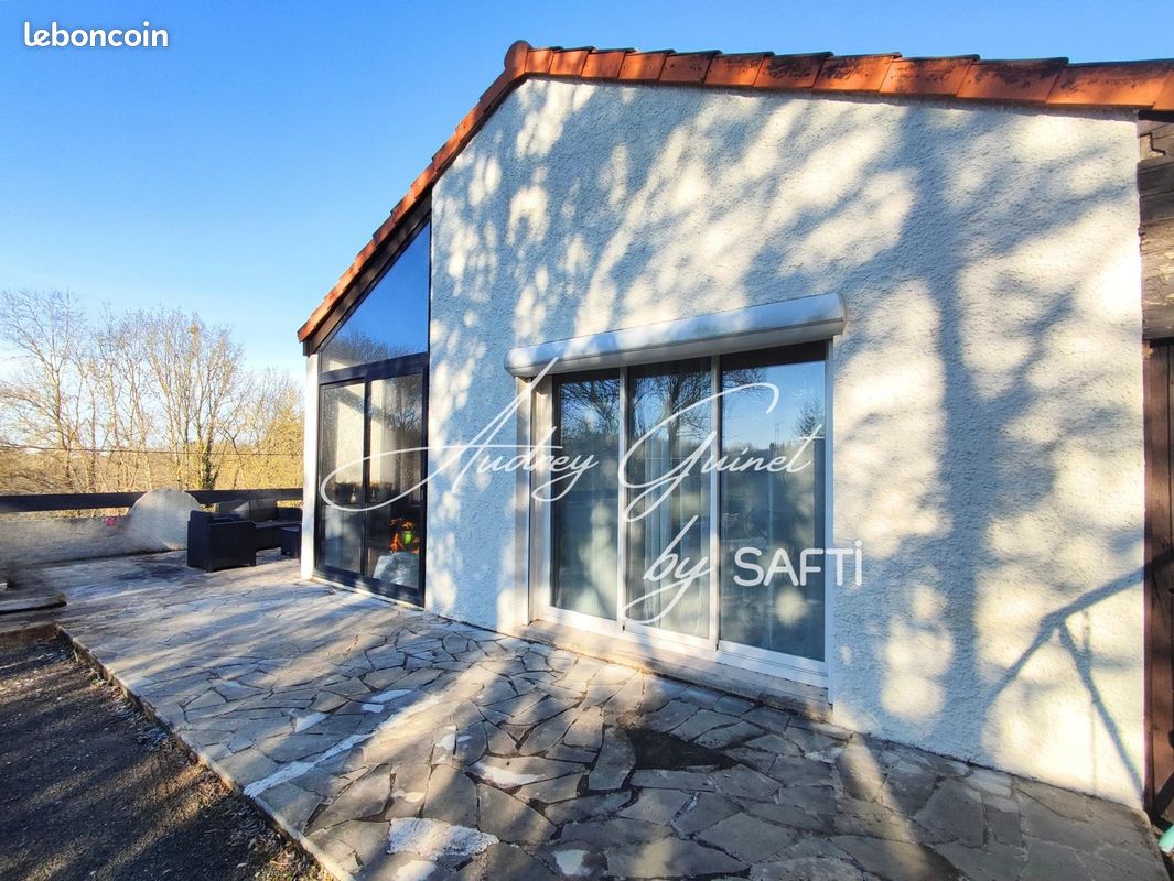 Maison 6 pièces 156 m² · à Saint-Georges-lès-Baillargeaux · 156 m² · 224 000 €