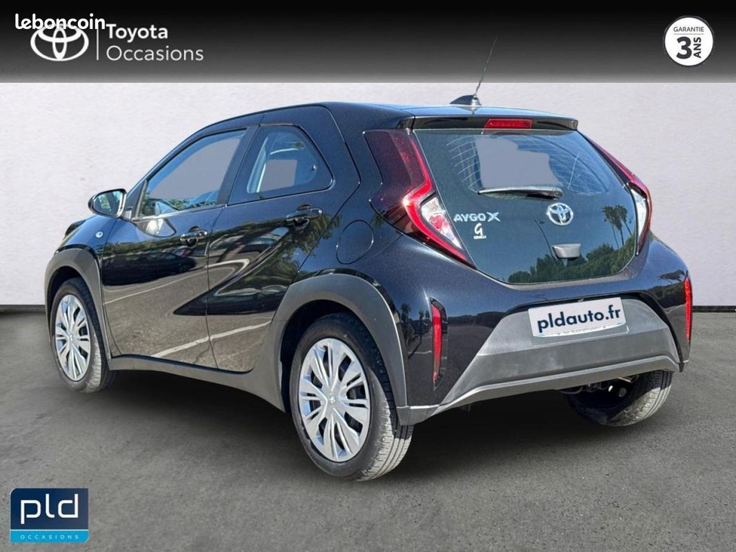 Toyota Aygo X 1.0 VVT-i 72ch Dynamic S-CVT MY23 (image 7)