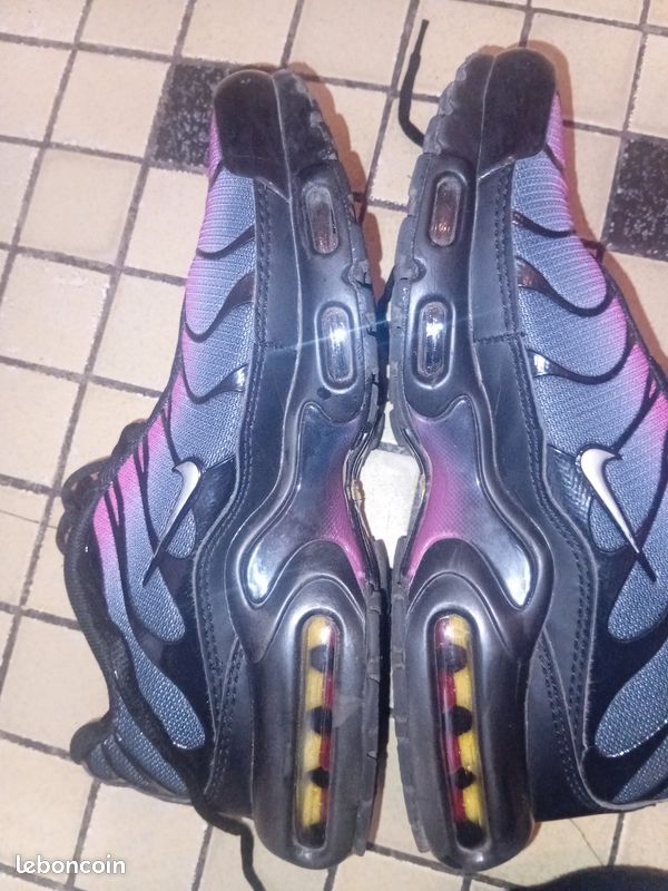 Nike Tn Violet/Rose – Pointure 39 – Modèle iconique Chaussures