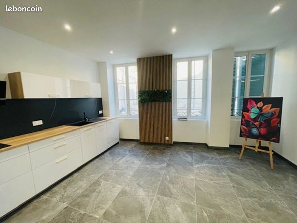 Appartement 6 pièces 111 m²