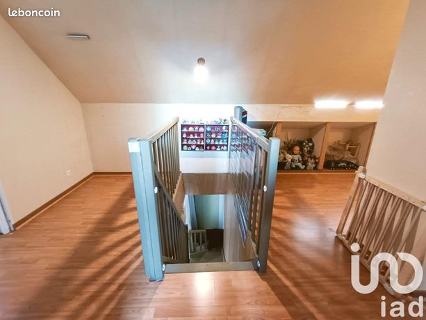 Maison 6 pièces 151 m²
