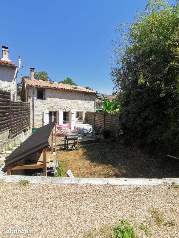 Maison 3 pièces 65 m² · à Niort · 65 m² · 580 €
