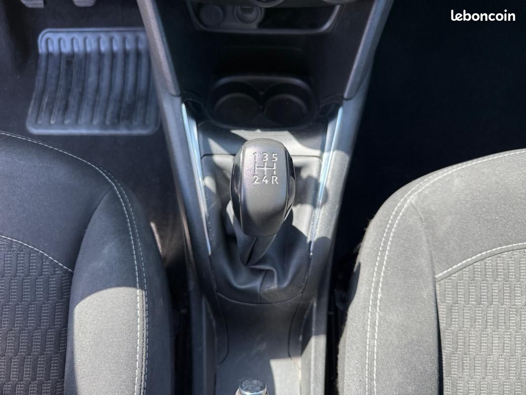 Peugeot 208 1.2 80 ch Active Business Start & Stop /Courroie neuve/CarPlay/Clim/Radar recul/Régul... (image 26)