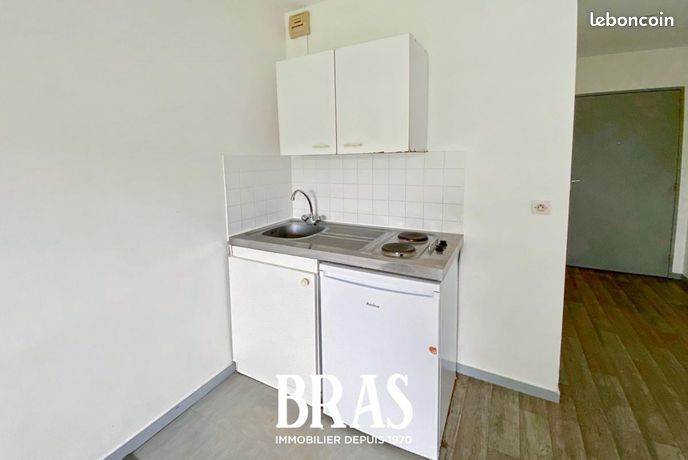 Studio 1 pièce 18 m² — 4