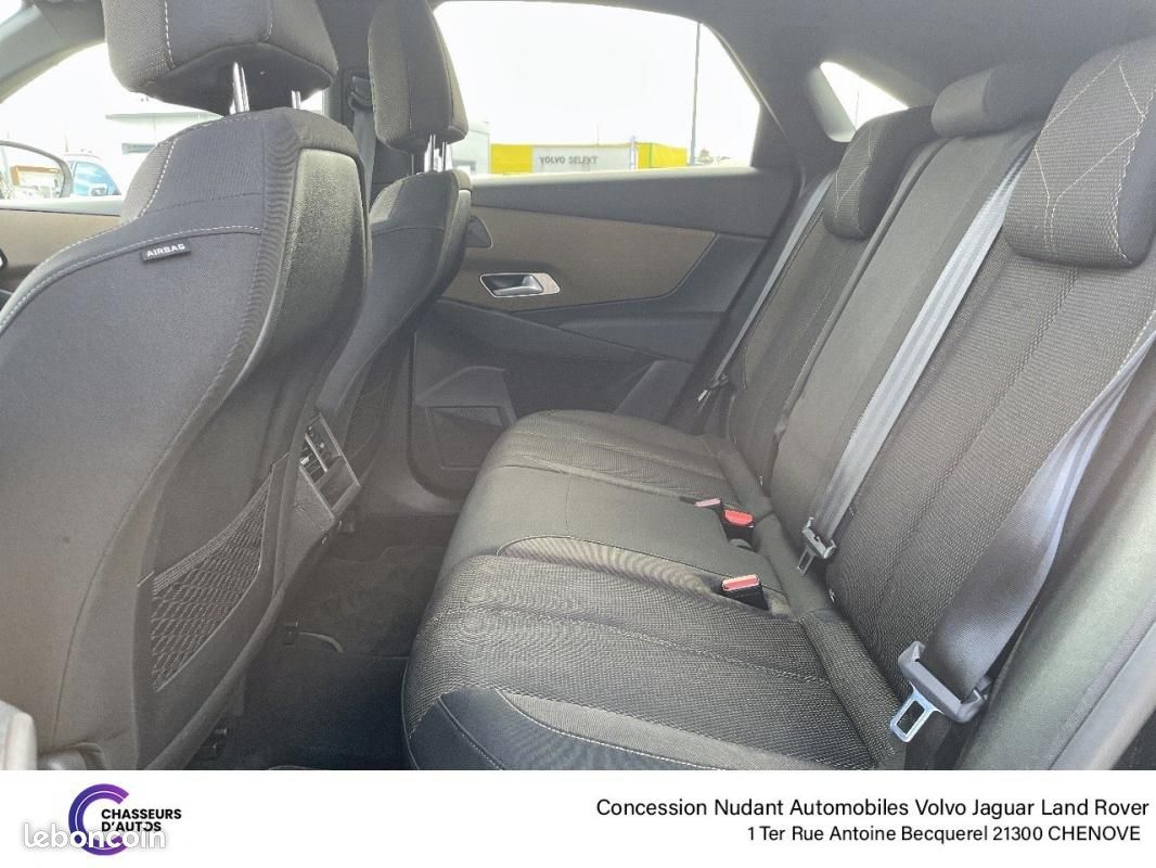 DS 7 Crossback DS7 BlueHDi 130 EAT8 Business/GPS/CAMERA DS7 Crossback BlueHDi 130 EAT8 Business/G... (image 11)