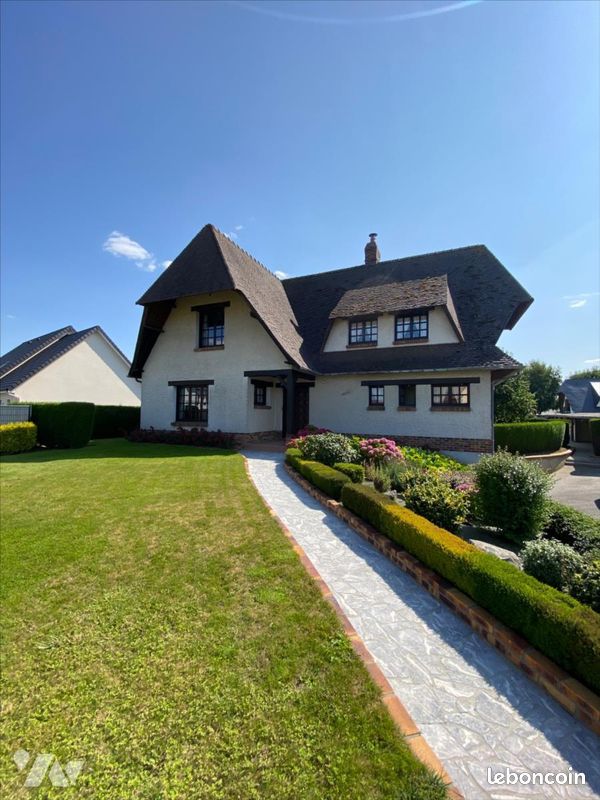 Maison 5 pièces 150 m² · à Saint-Nicolas-d'Aliermont · 150 m² · 315 000 €