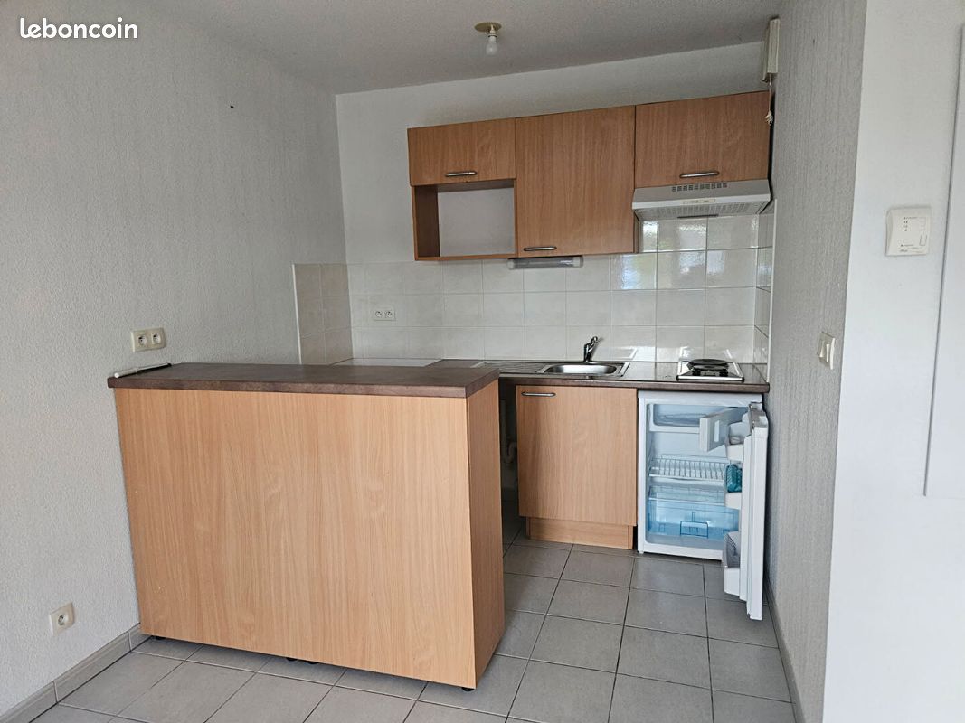Appartement 2 pièces 44 m² · à Saint-Yzan-de-Soudiac · 44 m² · 570 €