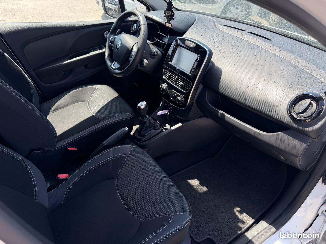 RENAULT Clio IV 0.9 TCE 90 CV / 1 ERE MAIN / MOTEUR A CHAINE / ENTRETIEN SUIVIE B (image 5)