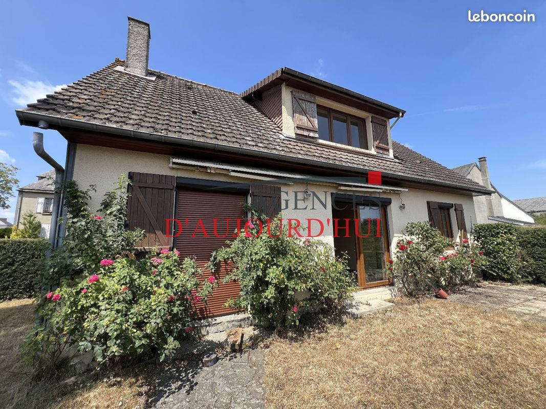 Maison 6 pièces 120 m² · à Cahagnes · 120 m² · 181 560 €