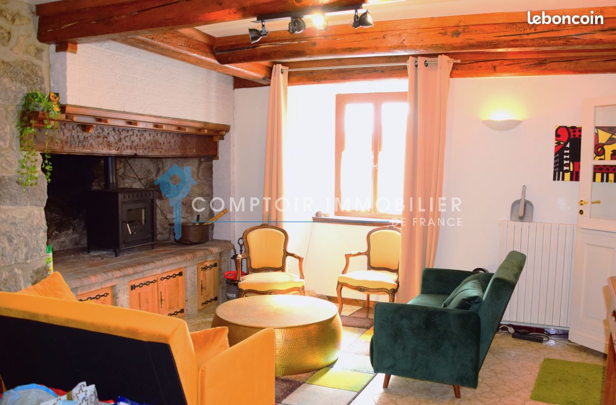 Maison 4 pièces 111 m² · à Coucouron · 111 m² · 117 700 €