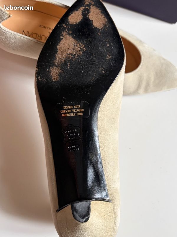 Souliers daim blanc Charles Jourdan vintage T. 37,5 – Made in France (image 4)