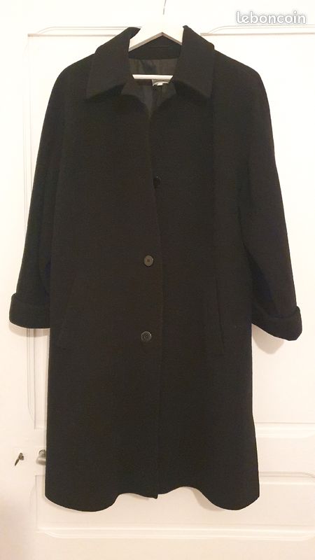 Très beau manteau noir en laine TBE T38 à T42 Très bonne qualité (image 2)