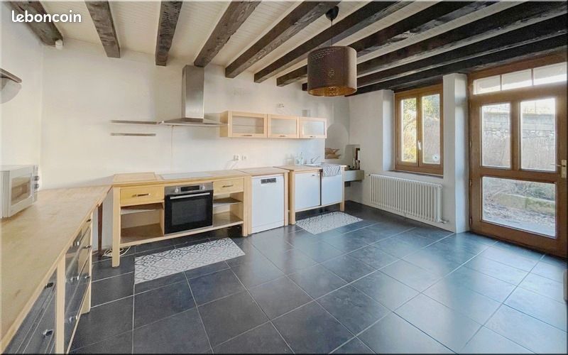 Maison 6 pièces 240 m² (image 3)