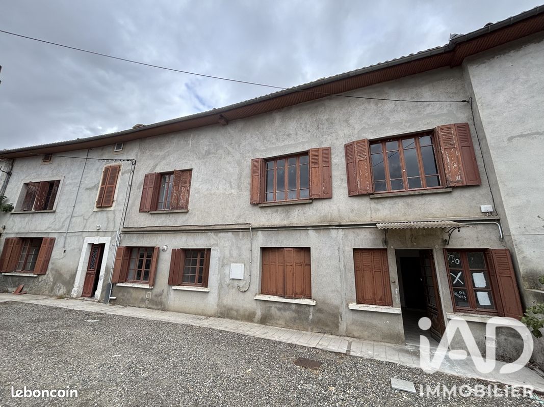 Immeuble 3 pièces 345 m² · à Labarthe-Rivière · 345 m² · 189 000 €