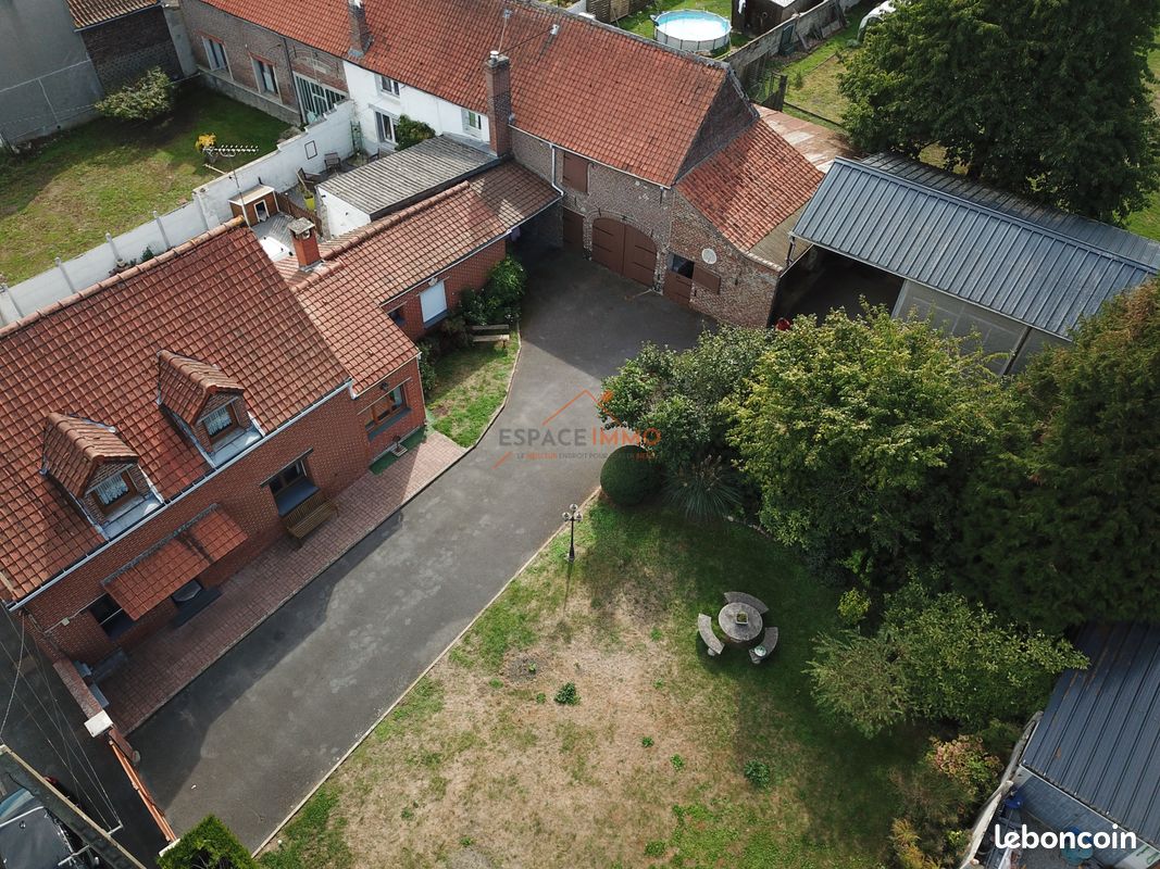 Maison 6 pièces 130 m² · à Wallers · 130 m² · 341 000 €