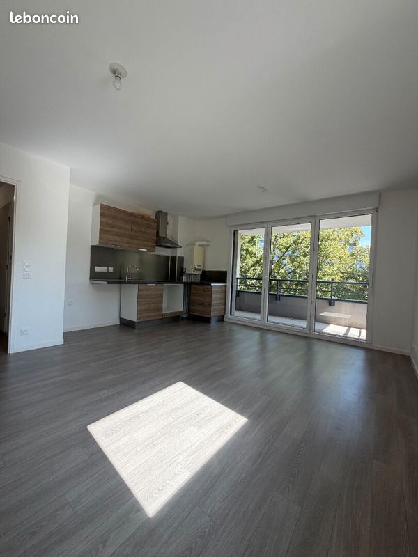 Appartement 3 pièces 58 m² · à Caen · 58 m² · 753 €