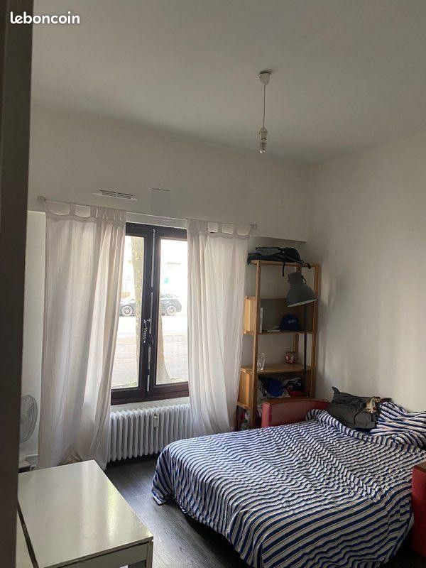 Appartement 1 pièce 20 m² · à Issy-les-Moulineaux · 20 m² · 950 €/mois