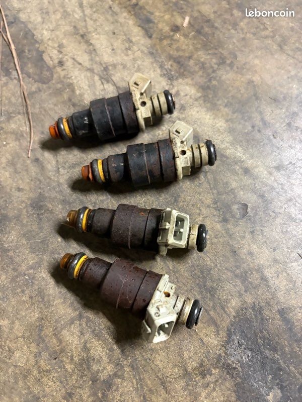 4 Injecteurs bosch 0280 150 125 (image 1)