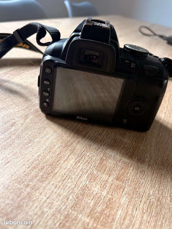 📸 Nikon D3000 + Objectif 18-55mm + Chargeur officiel (image 4)