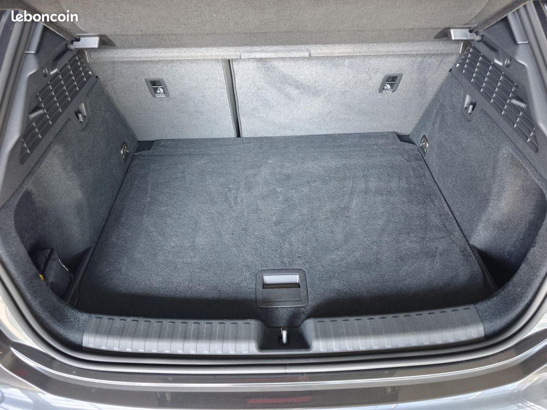 AUDI A3 Sportback TFSI Mild Hybrid 150 S tronic 7 S line (image 7)